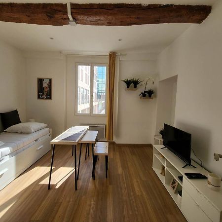 Studio Sur Le Port De Toulon Luaran gambar